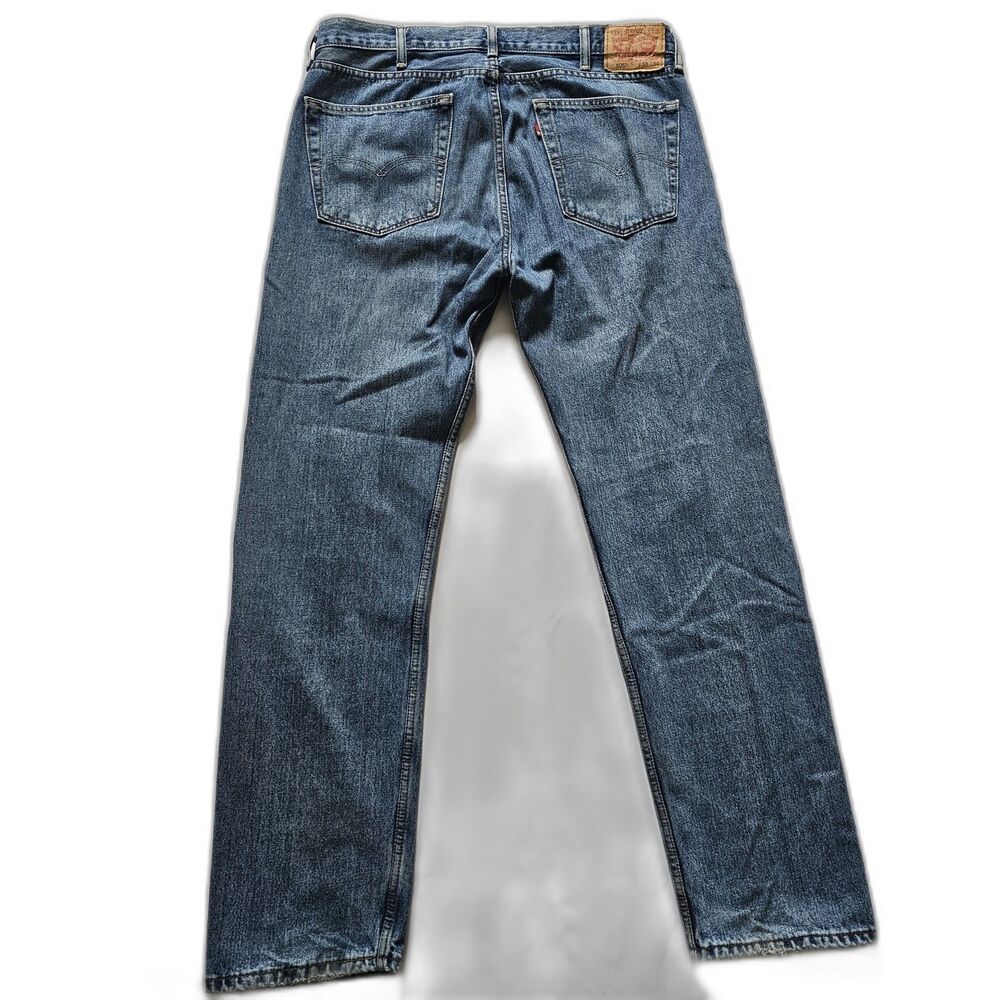 Levi’s 505 Men’s Jeans 38x34 Straight Leg Medium Wash Denim